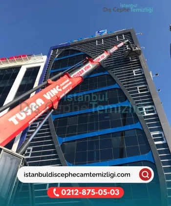 güneşli cam temizleme